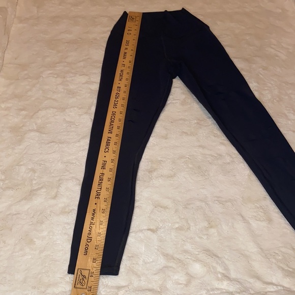 Alo Sz XS High Rise Extreme Ripped Warrior Black Leggings - Picture 13 of 16